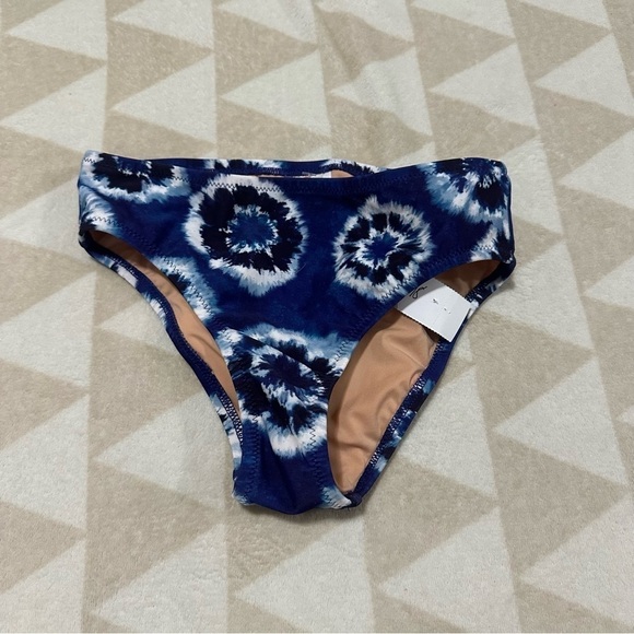 J crew Girls' swim bottoms with UPF 50+ navy tie dye - Picture 3 of 5